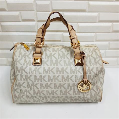 michael kors copy handbags|michael kors official site handbags.